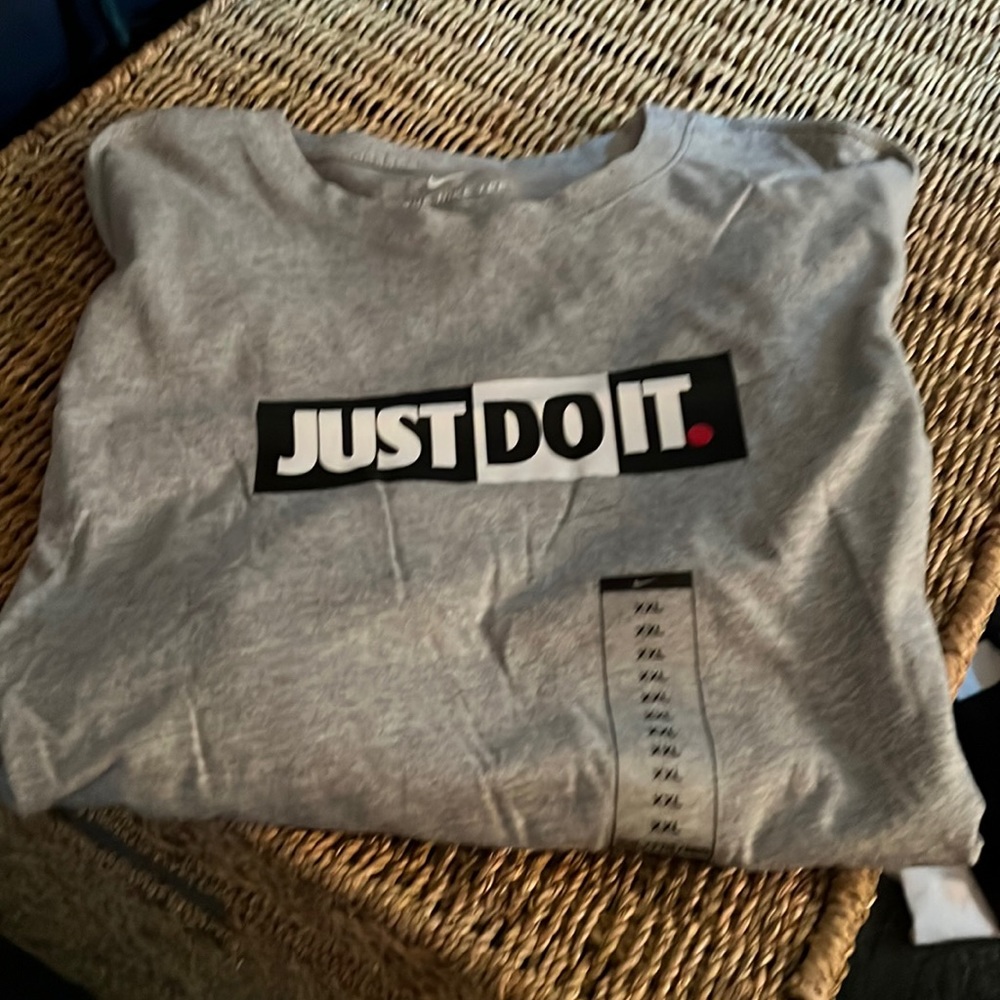 Long sleve t shirt